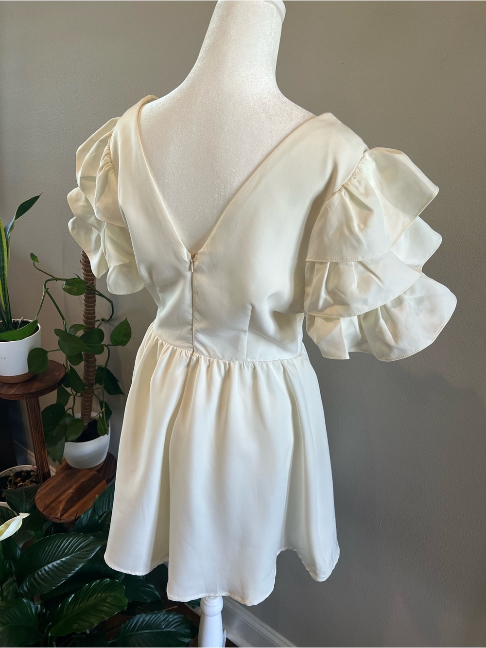 Ivory Ruffle-Sleeve V-Neck Mini Dress with Romper Lining - Picture 3 of 11